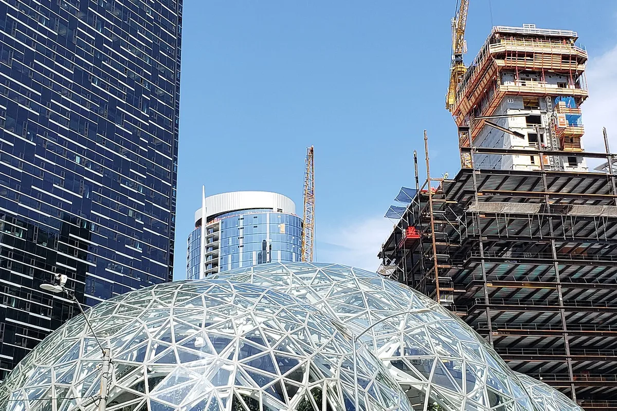 AWS ya vende modelos de OpenAI: lo que hace un año era exclusivo de Microsoft ahora se contrata en Amazon