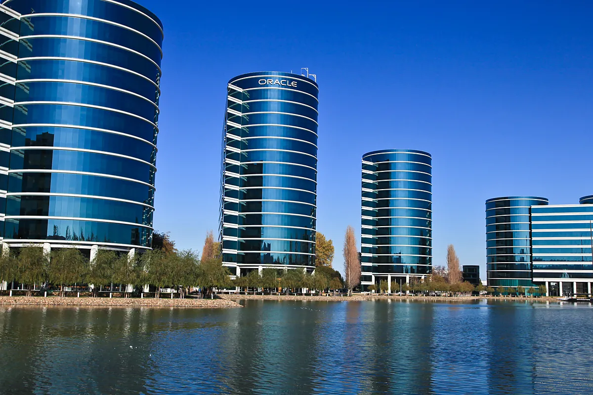 Oracle activa la cláusula de «fuerza mayor» en su gran centro de datos de IA en Nuevo México y la acción llega a caer más de un 6%